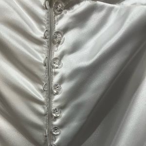 New with tags. Never worn white wedding dress
